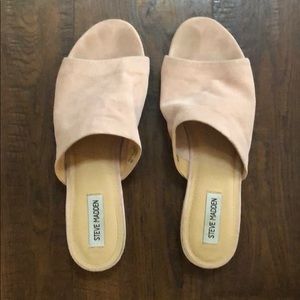 Steve Madden blush suede sandals (1 inch or less)